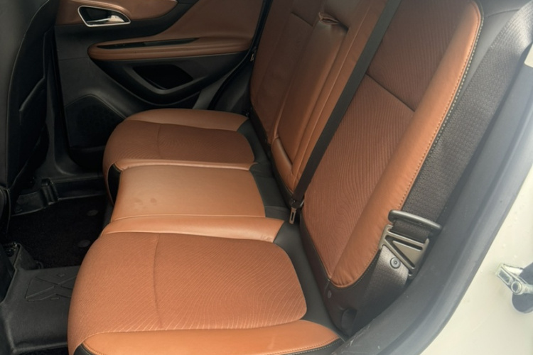 别克 昂科拉 2014款 1.4T 自动两驱都市领先型中控内饰7006