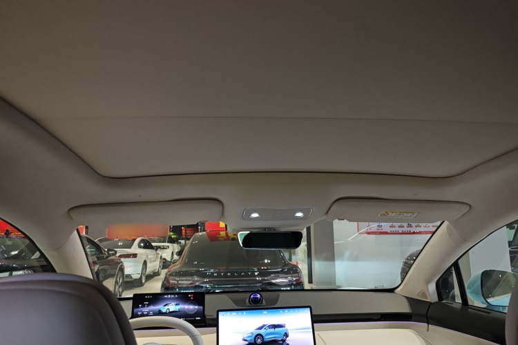 鸿蒙智行 智界R7 2024款 纯电 802km Max中控内饰22