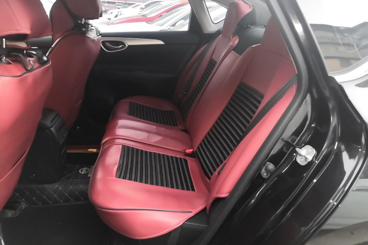 日产 轩逸 2022款 经典 1.6XE CVT舒适版中控内饰21