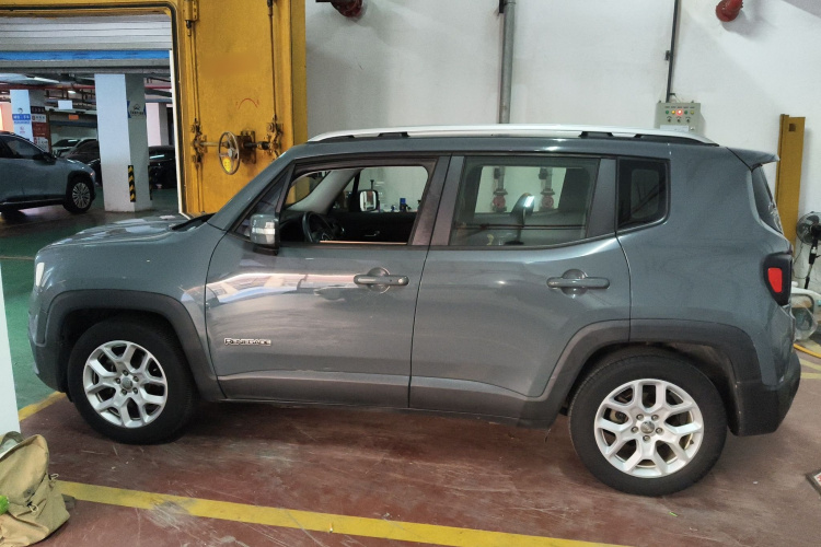 Jeep 自由侠 2016款 1.4T 自动劲能版+车身外观4