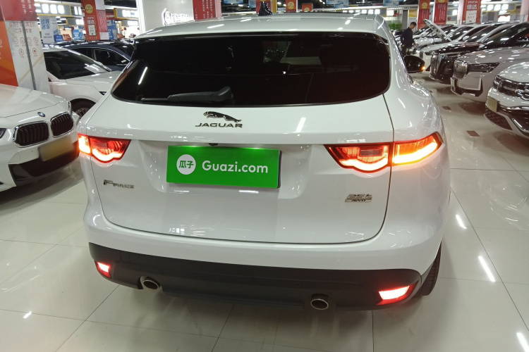捷豹F-PACE 2020款 2.0T 都市尊享版车身外观6