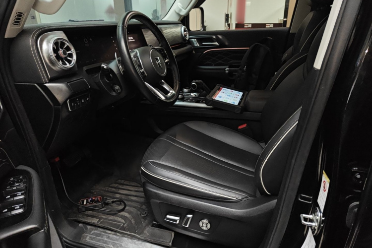 坦克300 2021款 越野版 2.0T 征服者局部细节19