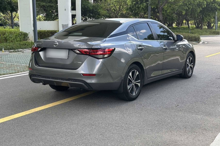 日产 轩逸 2020款 1.6L XL CVT悦享版车身外观6006