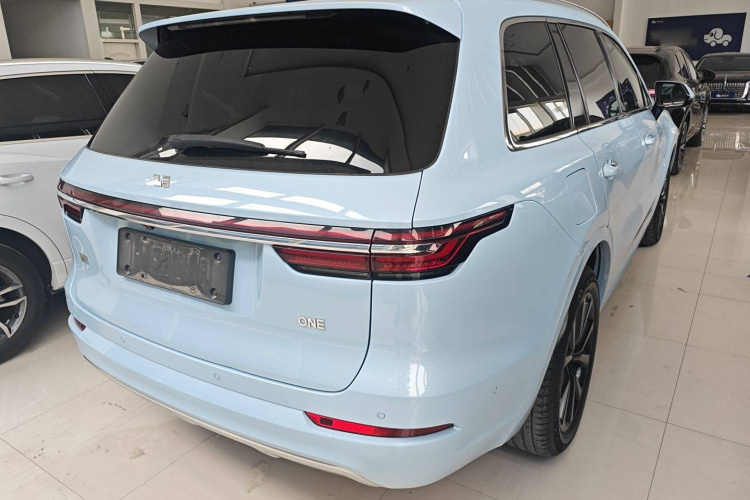理想汽车 理想ONE 2021款 增程6座版车身外观6005