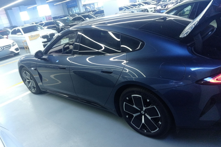 小米汽车 小米SU7 2024款 后驱超长续航高阶智驾Pro版车身外观6003