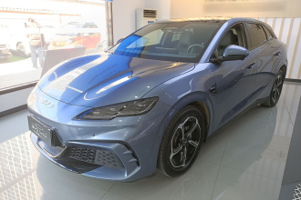 比亚迪 海豹06GT 2025款 智驾版 605热浪版