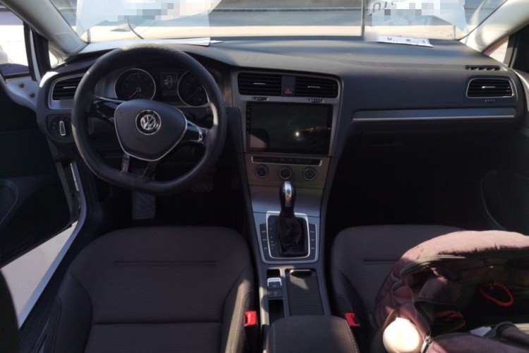 大众 高尔夫 2016款 230TSI 自动舒适型中控内饰12