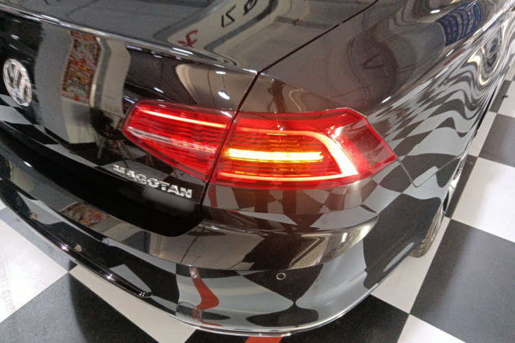 大众 迈腾 2019款 330TSI DSG 尊贵型 国V车身外观9