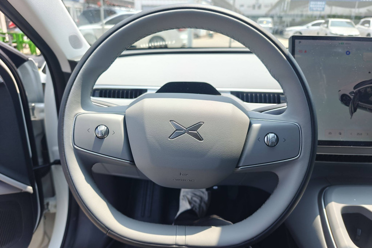 小鹏MONA M03 2024款 515 长续航中控内饰7001