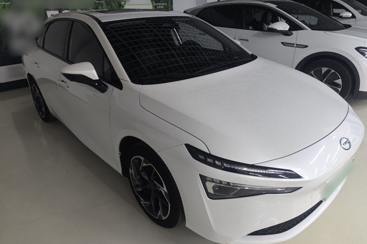 埃安 AION S MAX 2024款 70 星辰版车身外观3