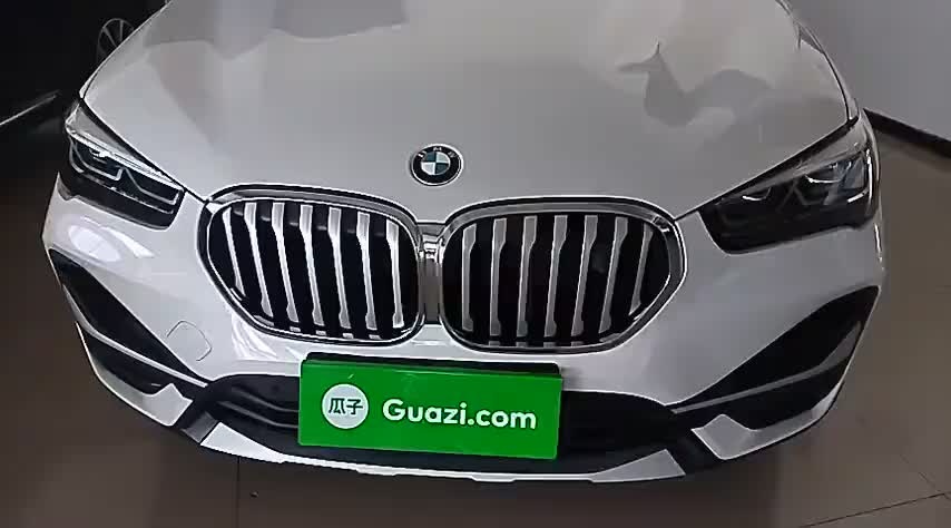 宝马X1 2014款 sDrive18i 时尚型实拍1