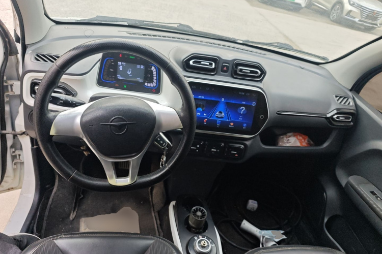 海马爱尚EV 2021款 小雁 豪华版中控内饰7002