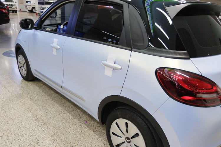 五菱汽车 五菱缤果 2024款 203km 轻享款车身外观6003