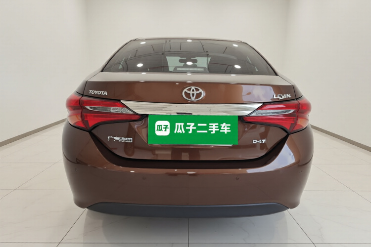 丰田 雷凌 2017款 改款 185T CVT精英版 国V车身外观6