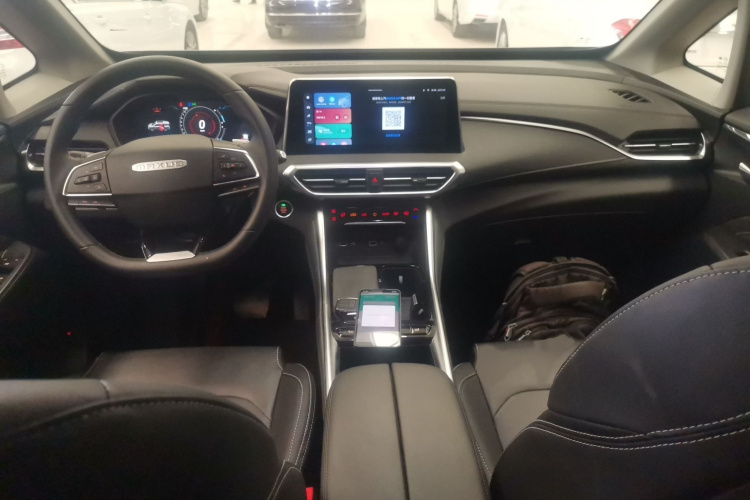 上汽大通MAXUS 大通G50 2023款 PLUS 1.5T 幸福推荐自动护航版中控内饰7002