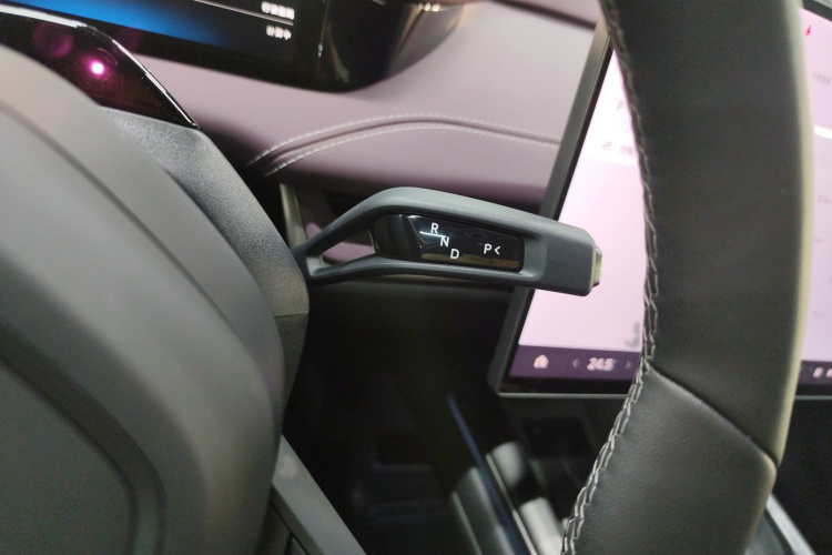 小米汽车 小米SU7 2024款 后驱超长续航高阶智驾Pro版局部细节18