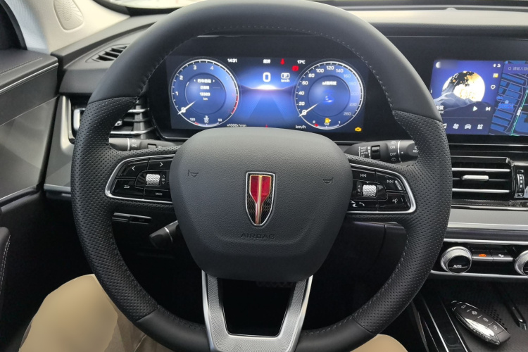 红旗HS5 2023款 2.0T 四驱旗享Pro版中控内饰13