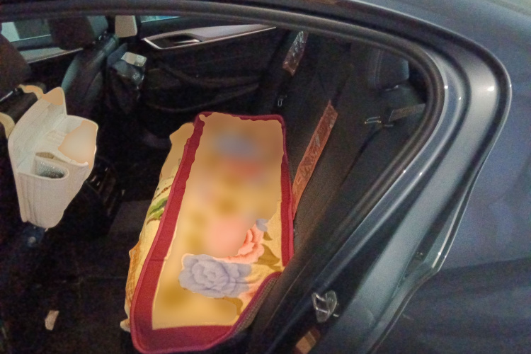 宝马5系(进口) 2022款 530i 风尚版 M运动套装中控内饰21