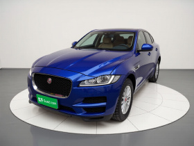 捷豹F-PACE 2018款 2.0T 四驱都市尊享版