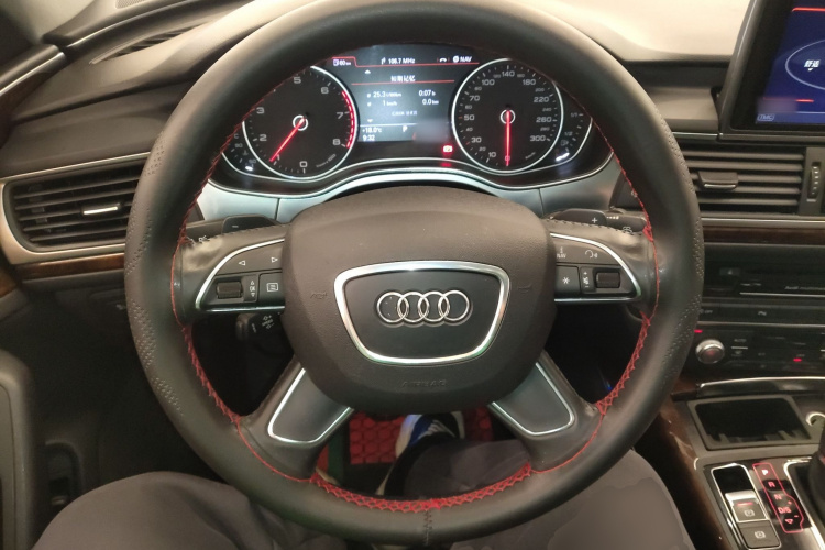 奥迪A6L 2015款 30 FSI 百万纪念舒享型局部细节13