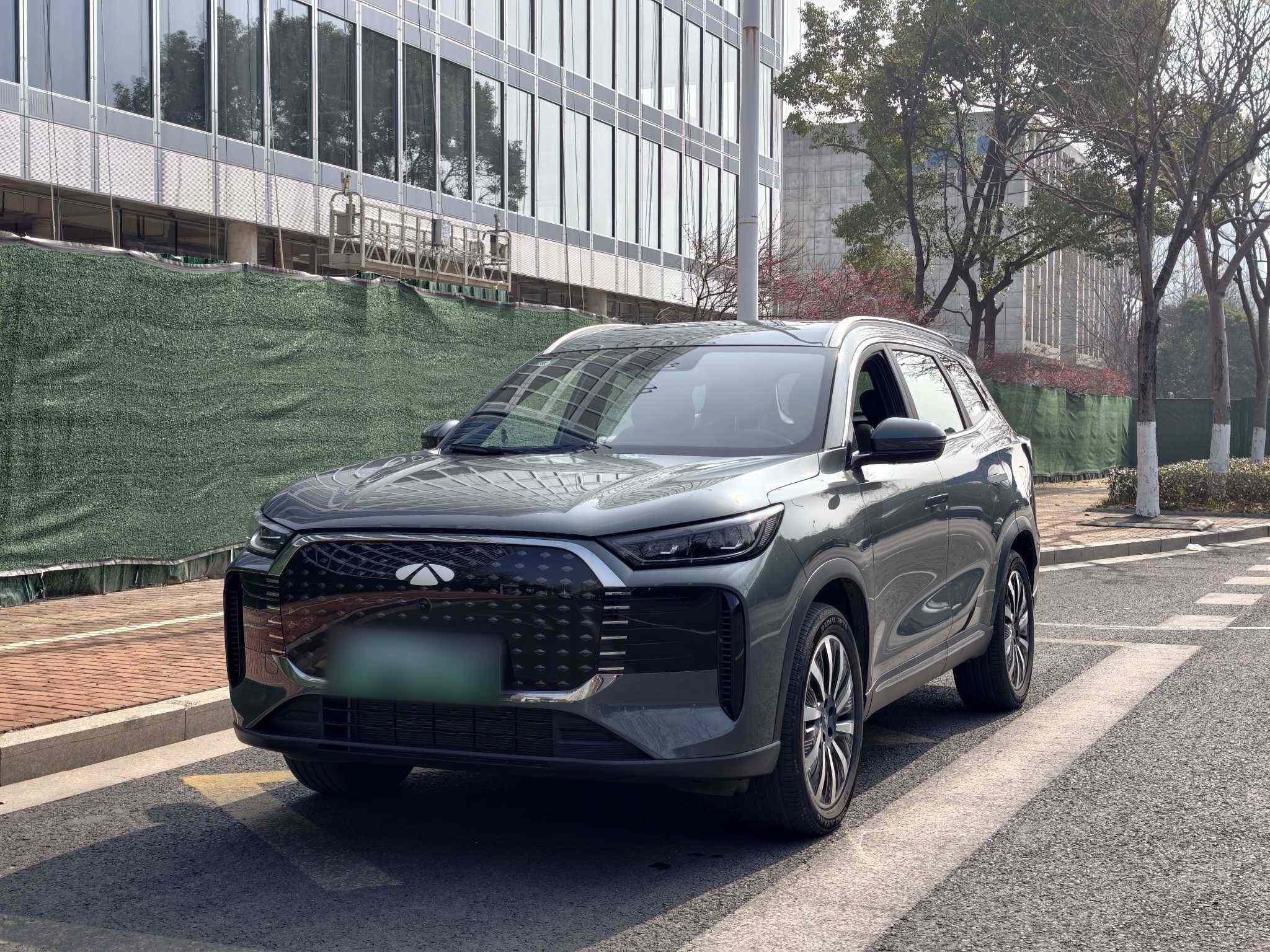 奇瑞风云 风云T8 2025款 1.5T 130km 尊享版 5座(2)