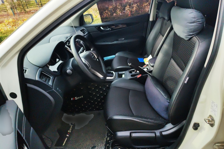 日产 骐达TIIDA 2019款 1.6L CVT智行版 国VI中控内饰19