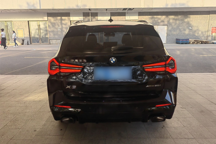 宝马X3 2023款 改款 xDrive30i 领先型 M曜夜套装车身外观6005