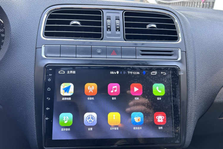 大众 Polo 2016款 1.6L 自动舒适型局部细节16