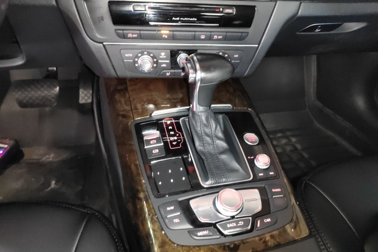 奥迪A6L 2014款 TFSI 标准型局部细节18