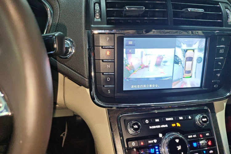 林肯大陆 2019款 2.0T 两驱尊耀版 国VI局部细节18