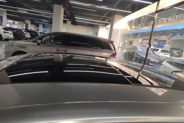 红旗H5 2024款 1.5T DCT智联旗韵版局部细节57