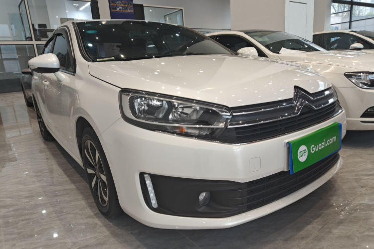 雪铁龙 C4世嘉 2018款 1.6L 自动豪华型车身外观6002