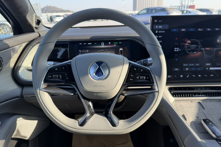 腾势N7 2023款 长续航性能Max版局部细节13