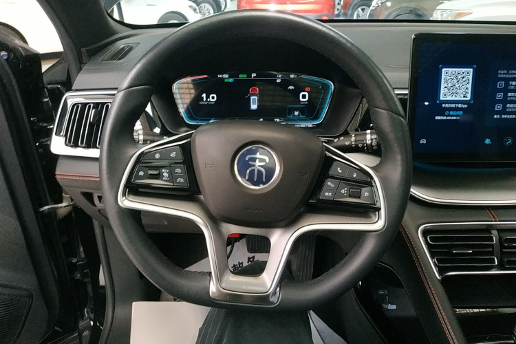 比亚迪 宋PLUS 2020款 1.5T 自动旗舰型中控内饰13