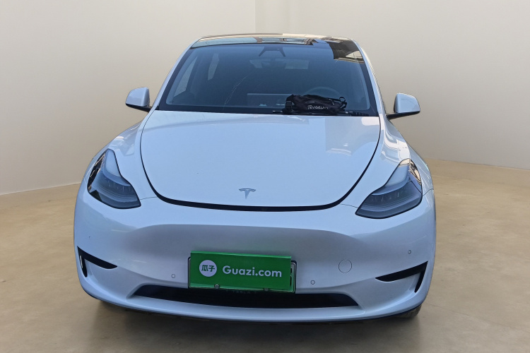 特斯拉 Model Y 2022款 改款 后轮驱动版车身外观2