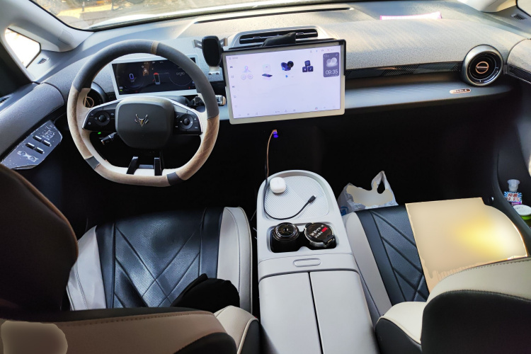 ARCFOX极狐 极狐考拉S 2024款 PRO中控内饰12