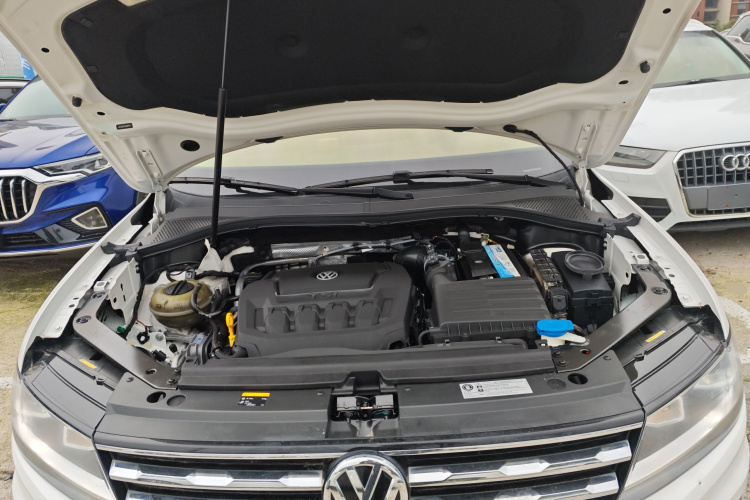 大众 途观L 2018款 330TSI 自动两驱风尚版局部细节24