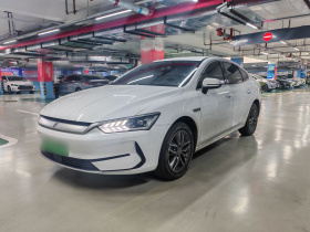 比亚迪 秦PLUS 2024款 荣耀版 EV 510KM领先型