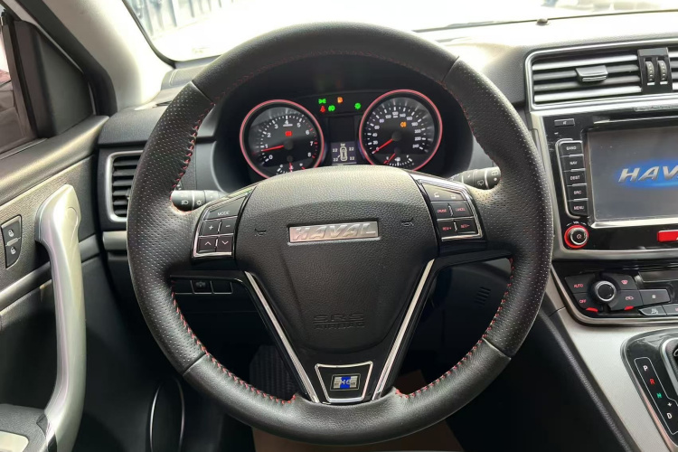 哈弗H6 2017款 蓝标 运动版 1.5T 自动两驱豪华型中控内饰13