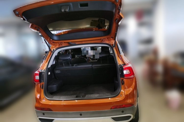 宝骏510 2017款 1.5L 自动时尚型中控内饰23