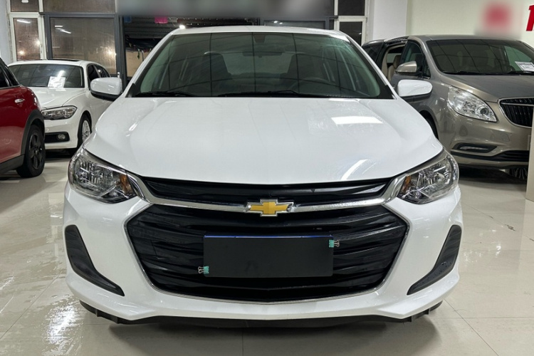 雪佛兰 科沃兹 2022款 325T 自动欣悦版车身外观6003