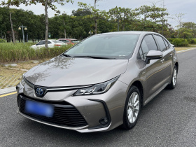 丰田 卡罗拉 2022款 双擎 1.8L E-CVT先锋版