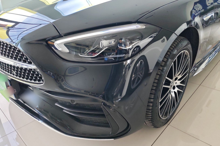 奔驰C级 2023款 改款二 C 260 L 运动版局部细节36