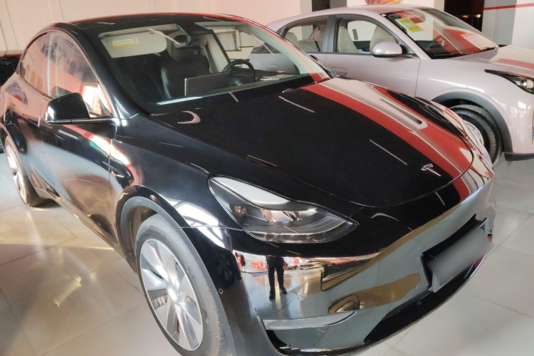 特斯拉 Model Y 2021款 长续航全轮驱动版车身外观6002