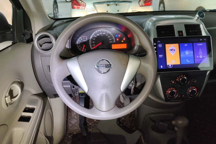 日产 阳光 2015款 1.5XE CVT舒适版局部细节13