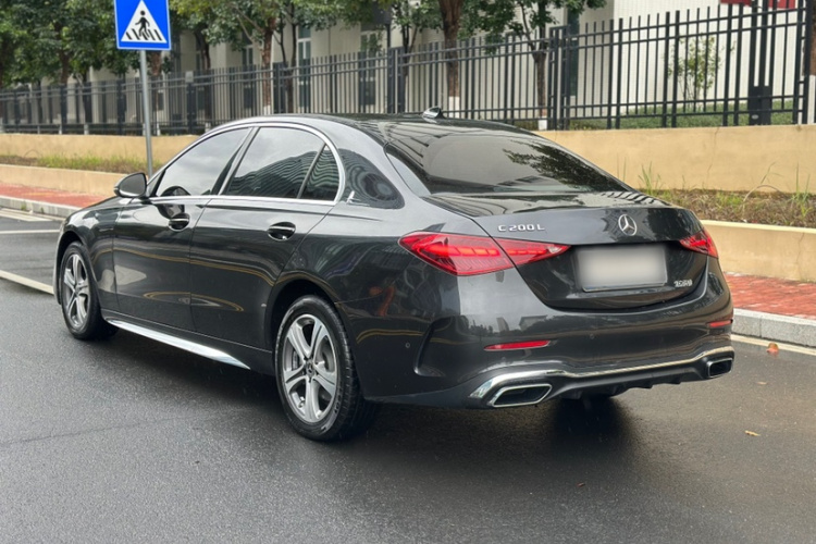 奔驰C级 2022款 改款 C 200 L 运动版车身外观6005