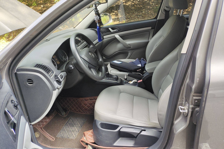 斯柯达 明锐 2014款 1.6L 自动逸俊版局部细节19