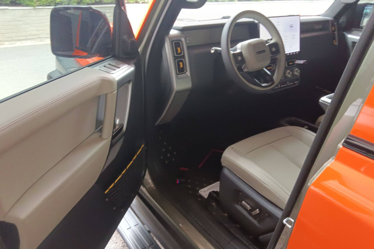 奇瑞iCAR V23 2025款 501四驱智驾版中控内饰7003