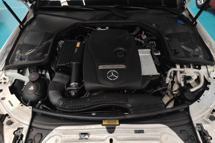 奔驰C级 2017款 改款 C 200 L 运动版局部细节24