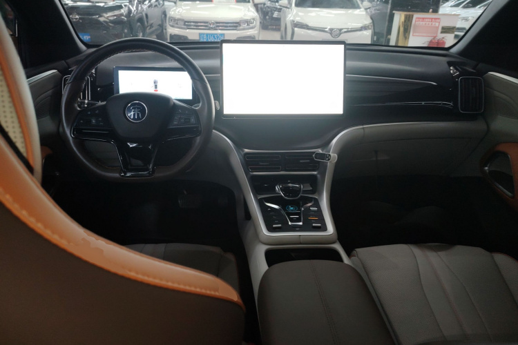 比亚迪 宋Pro新能源 2022款 DM-i 110km 旗舰型Pro中控内饰7002